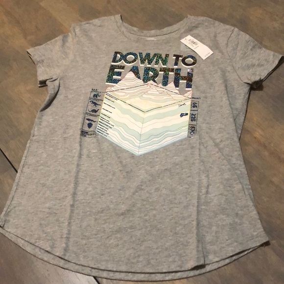 đź’ťNWT Old Navy t-shirt - Picture 1 of 3